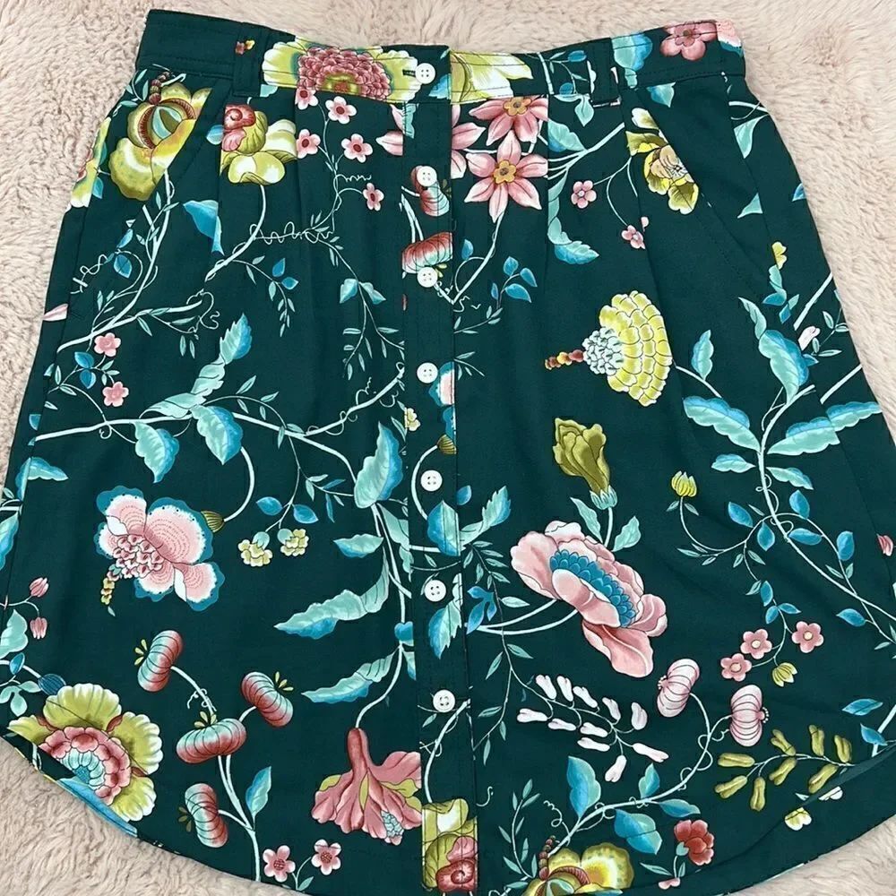 Ann Taylor Loft floral print button XS lined skirt